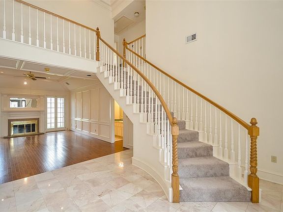 See straight through to the open family room right at the entry way.