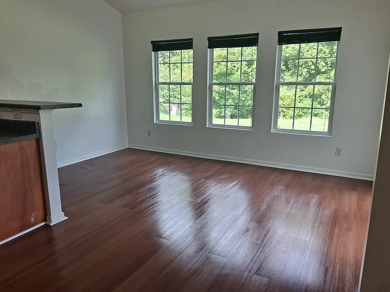 4121 Alicia Ln — Photo 9