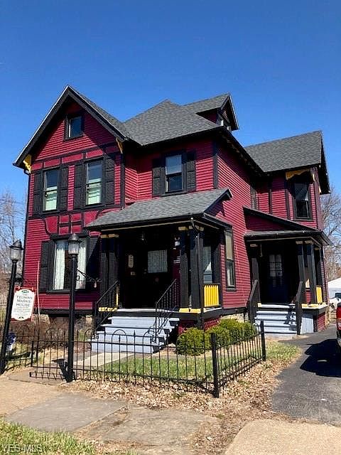 1st image of 258 Seneca Dr