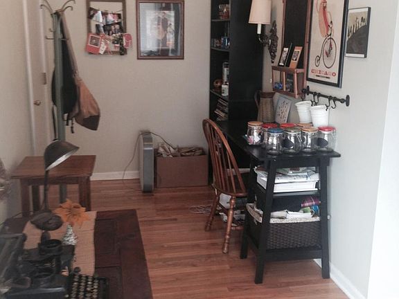 5th image of 2241 W McLean Ave APT 1