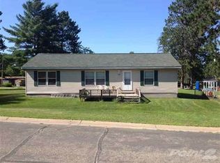 1209 SE 5th St, Grand Rapids, MN 55744