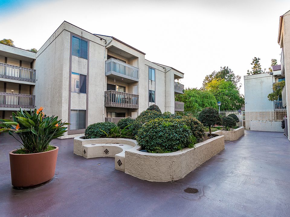 1st image of 1630 Neil Armstrong St Unit 115