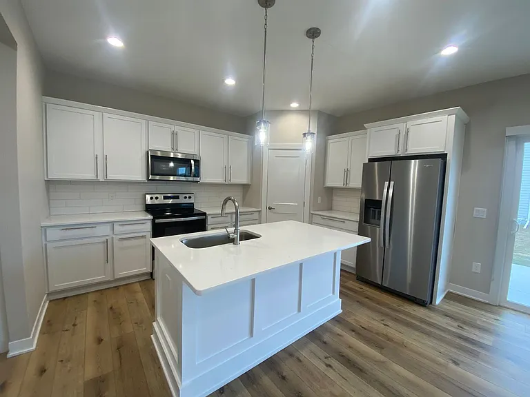 10145 Divine Pl — Photo 8