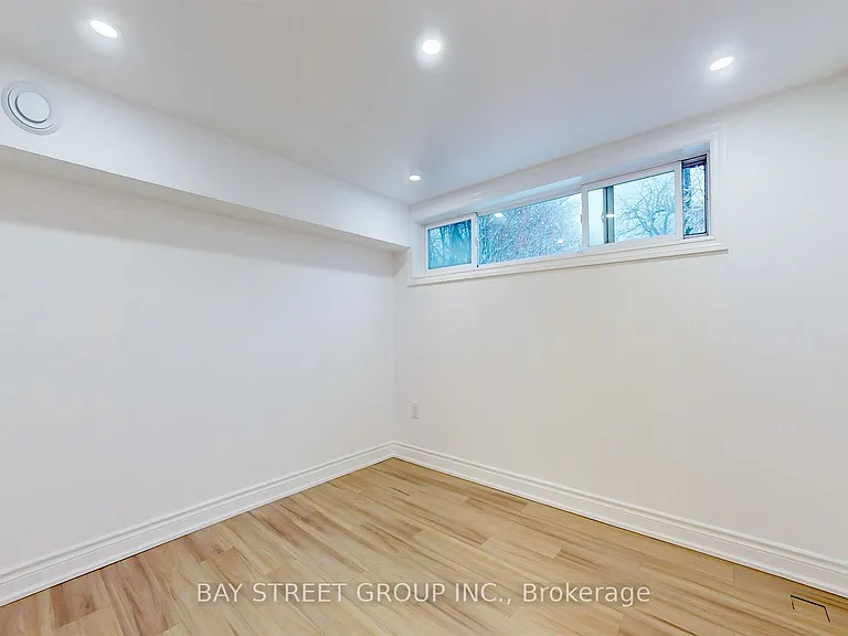 147 Roywood Dr — Photo 25