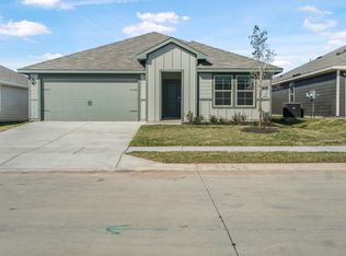 415 Wind Cove Ln, Princeton, TX 75407