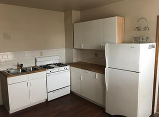 11600 Mitchell St #2R, Hamtramck, MI 48212