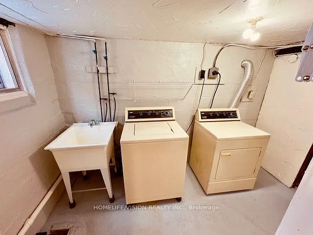 110 Cedarcrest Blvd #BASEMENT — Photo 13