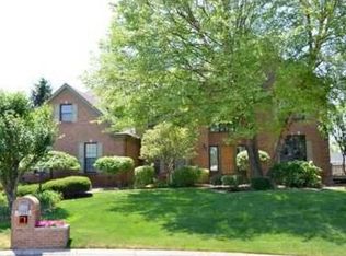51725 Bluffside Ct, Granger, IN