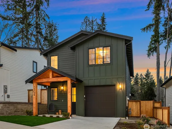13728 NE 101st Street, Kirkland, WA 98033