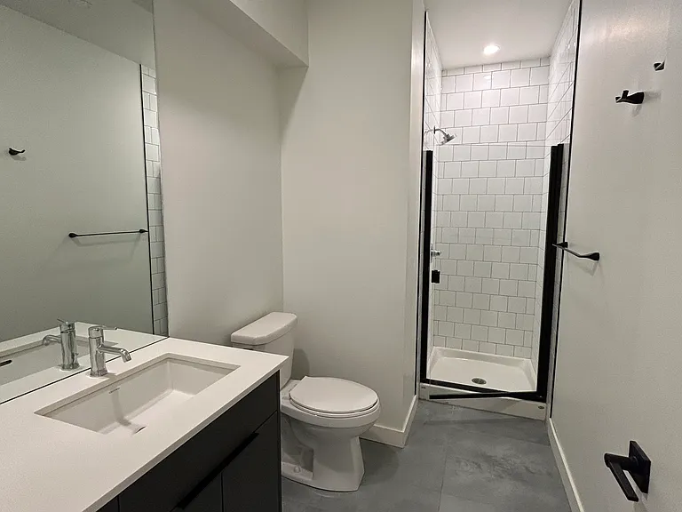 2202 49th Ave SW — Photo 16