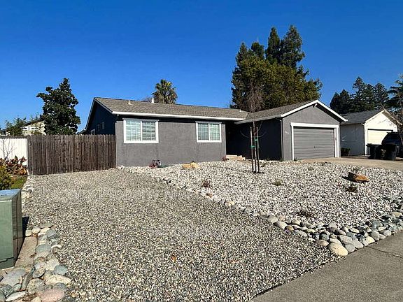 2nd image of 2213 N Cirby Way