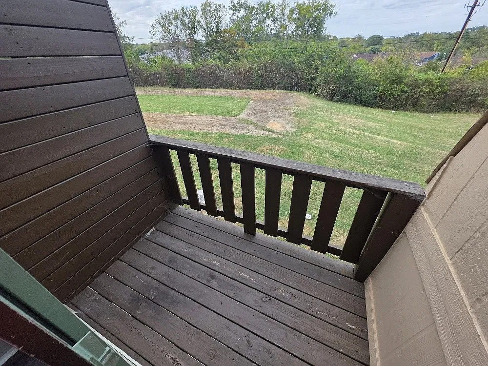 2 bed, 1.5 bath, 992 sqft, $1,150 — Photo 4