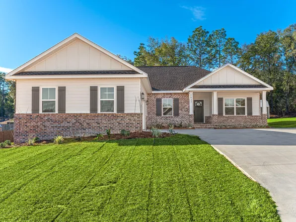 1537 Kais St, Baker, FL 32531