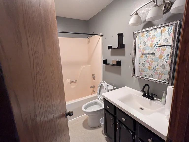 2047 S Ridge Dr — Photo 8