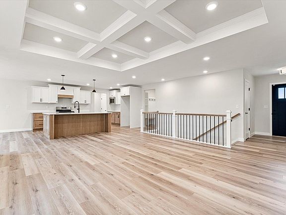 5th image of 234 Park Bridge Ave