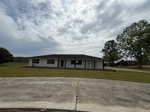 730 Old Progress Rd Photo 1