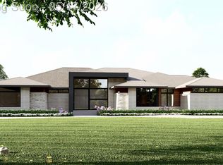 4577 Moorcrest Ln, Rochester, MI 48306