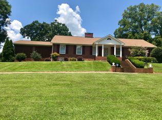 505 Dutchman Ave, Mount Holly, NC 28120