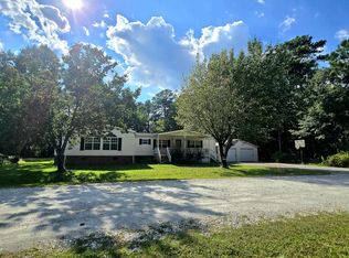103 Shady Knolls Ln, Jacksonville, NC 28546