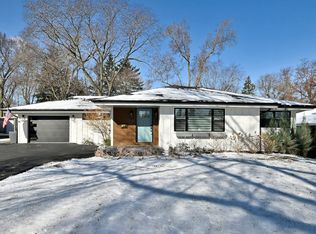 252 Ann St, Clarendon Hills, IL 60514