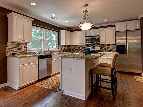 5th image of 2932 Masonwood Dr NW