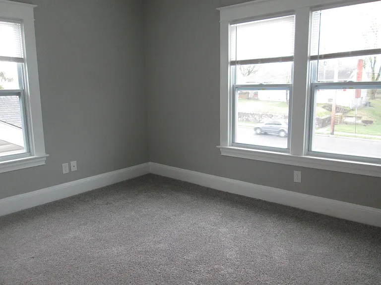 408 W Wilson Blvd — Photo 10