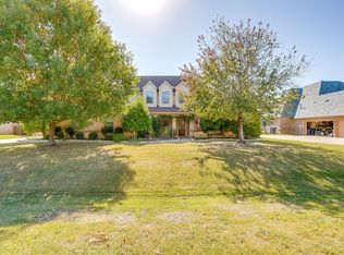 1325 Whisper Willows Dr, Haslet, TX 76052