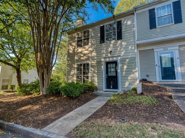 201 Wedgewood Way #9, Atlanta, GA 30350