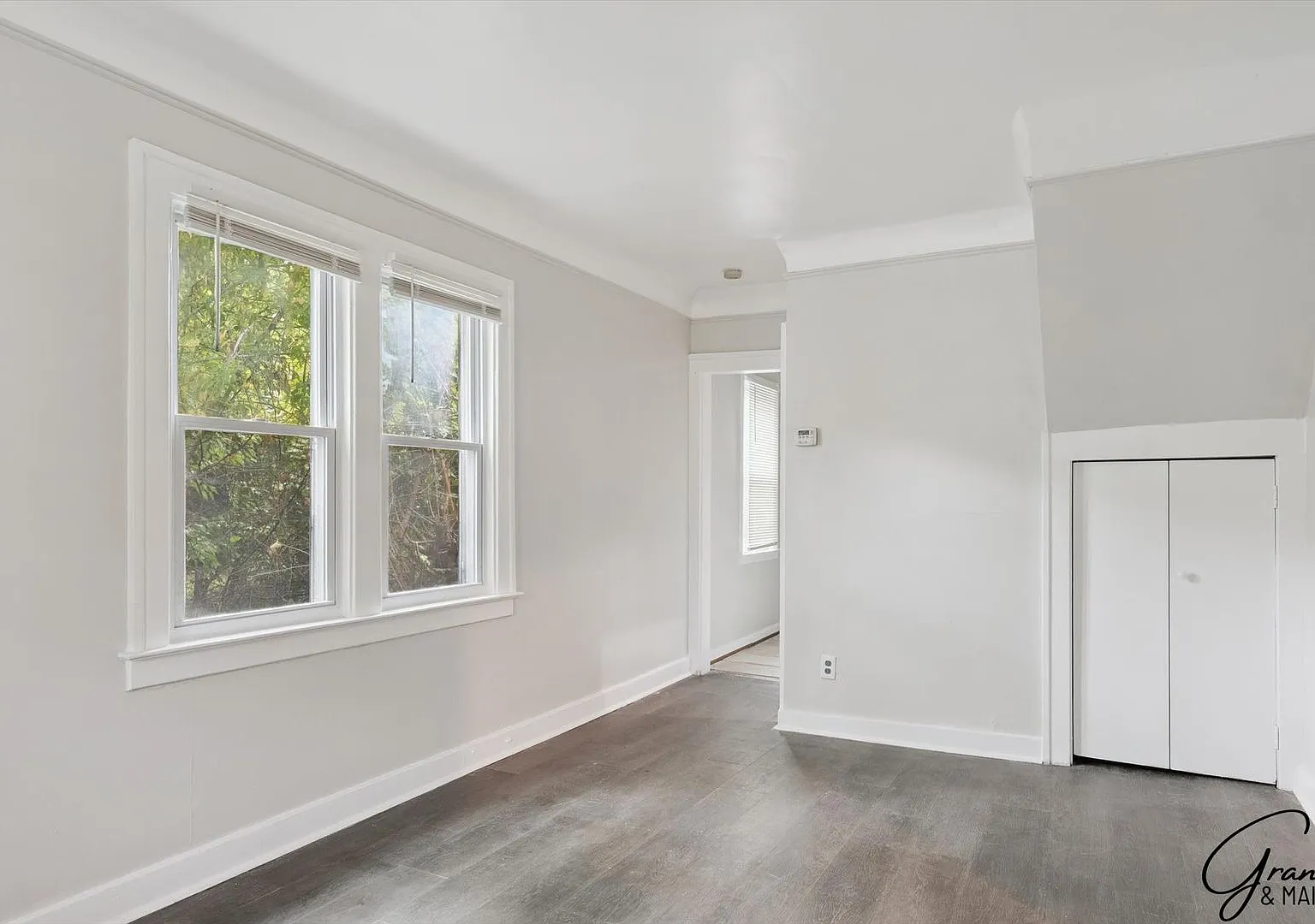 3 Bed Bungelow $1200.00/mo — Photo 4