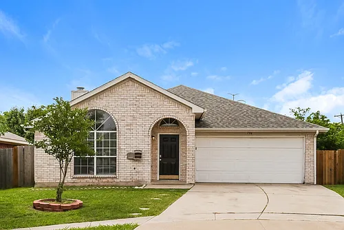 736 W Colony Dr Photo 1