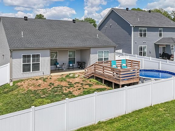 2nd image of 3103 Torboy Dr