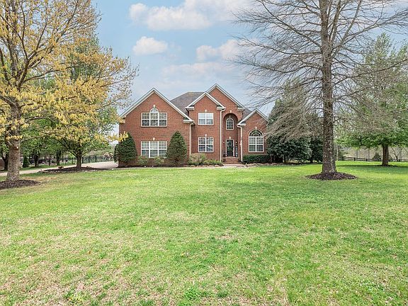 4th image of 2209 Brienz Valley Dr