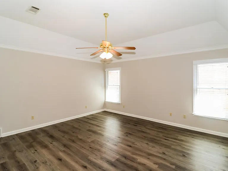 7625 Dexter Park Dr — Photo 8