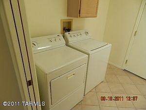 5th image of 762 W Calle De Emilia