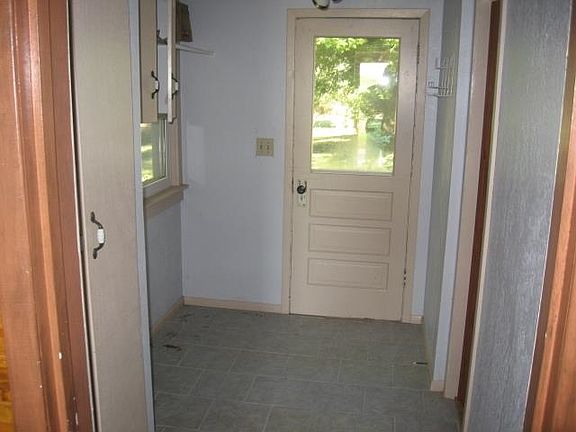 5th image of 1714 D Ave