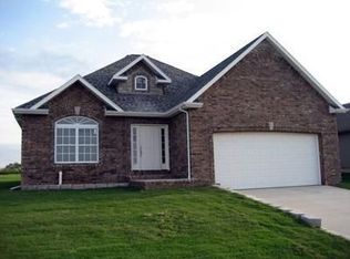 1408 E Fairwind #L9, Ozark, MO 65721