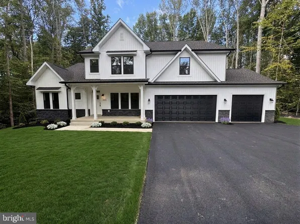 1036 Watchman Ct, Stafford, VA 22556