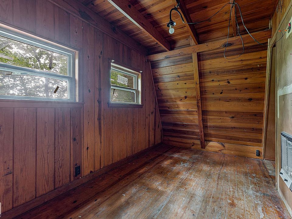4th image of 6164 Settlemire Ln