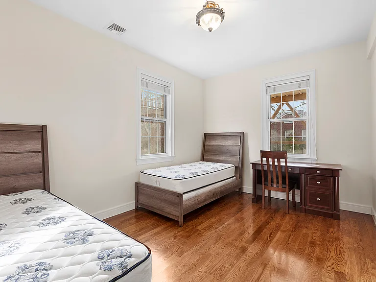 6049 Huxley Ave #2 — Photo 7