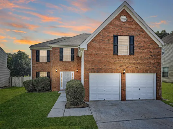 6450 E Meyer Dr, Morrow, GA 30260