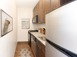 1837 W. Patterson, Chicago, IL 60613