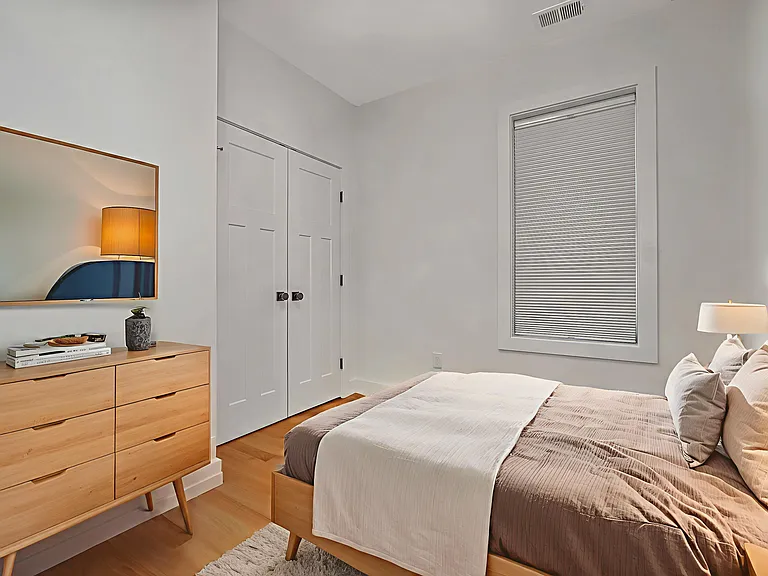 214 Havre St #1 — Photo 4