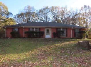 1601 E Northside Dr, Clinton, MS 39056