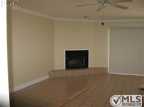 1st image of 4724 SW 29th Ave