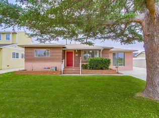 2062 Kathy Way, Torrance, CA 90501