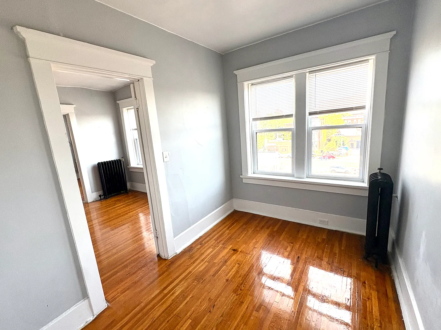 633 Prentis St — Photo 4