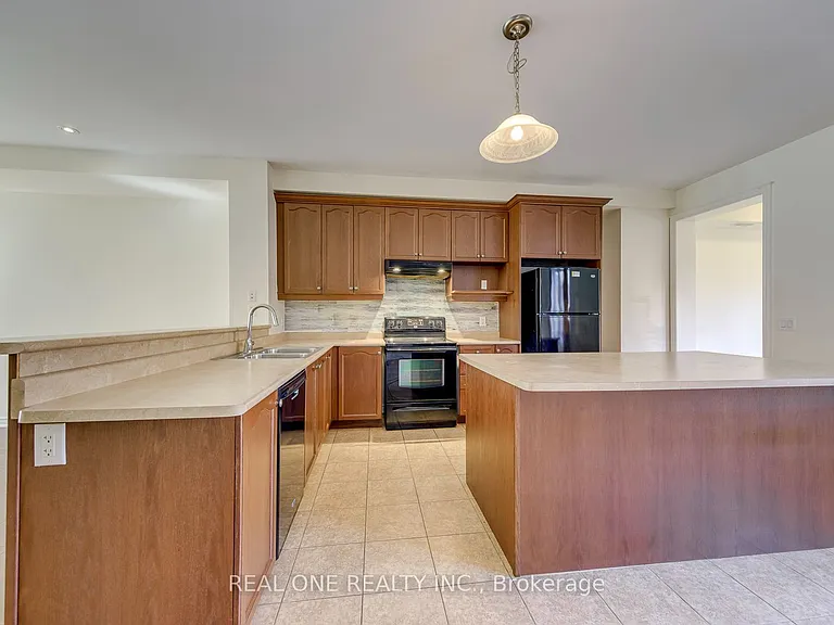 565 Sixteen Mile Dr — Photo 11