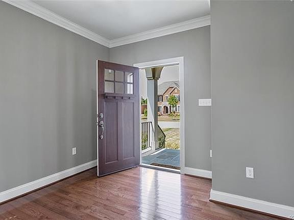 5th image of 12637 Wyndham West Dr