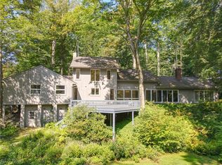 14771 Hillbrook Ln N, Chagrin Falls, OH 44022