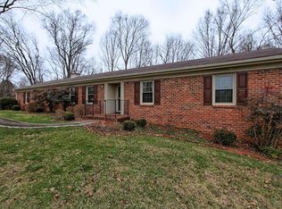 2212 Indian Hill Rd, Lynchburg, VA 24503